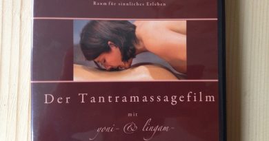 Cover der DVD Tantramassagefilm von Michaela Riedl